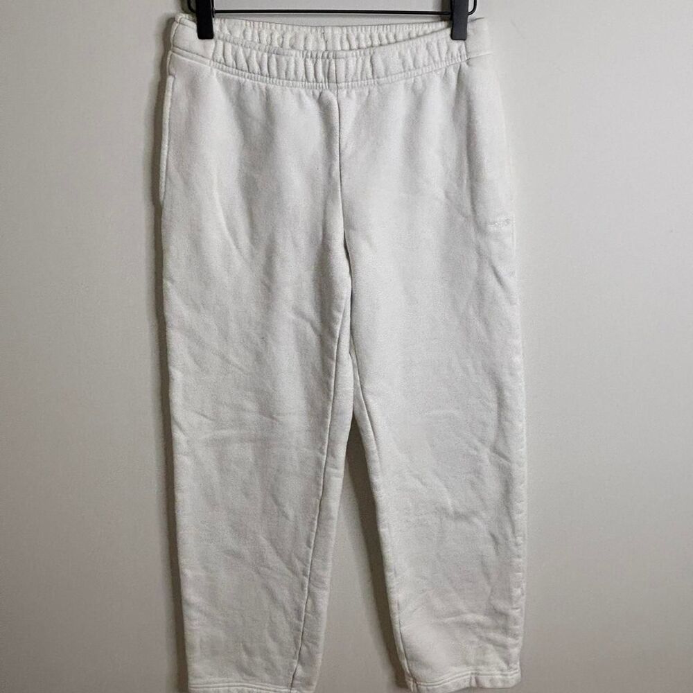 Aritzia Women's White Joggers-tracksuits